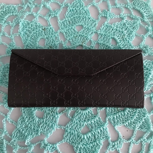 Gucci Accessories - GUCCI eyeglasses flat case